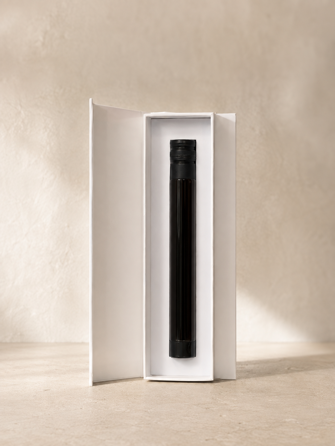 Wineries Can Now Turn New Releases Into More Purchases With Single-Tube Wine Shippers